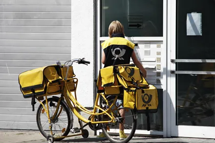 Einschreiben-Einwurf-Uebergabe-BGH-Urteil-GmbH