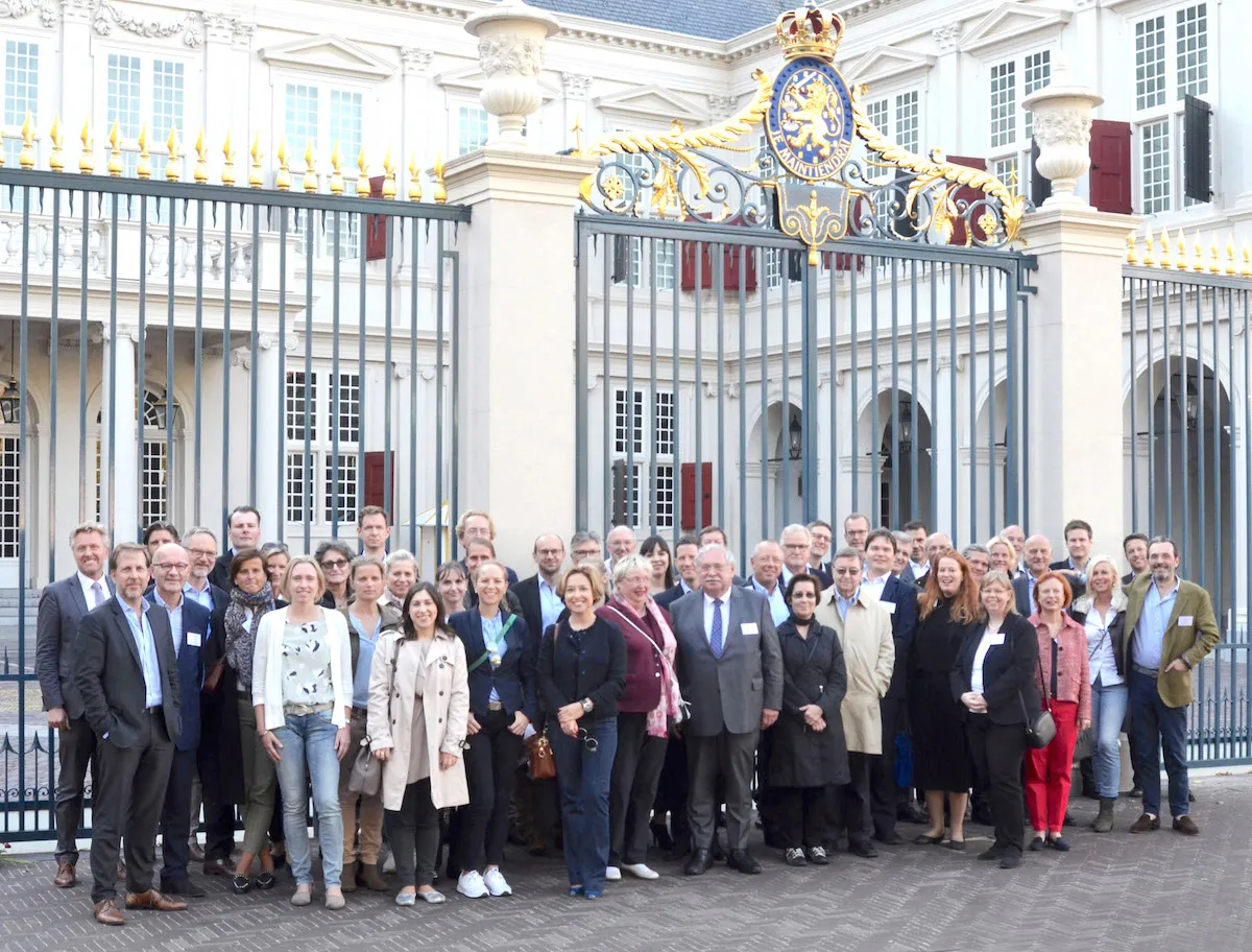 Foto-KönigsPalast_WEB