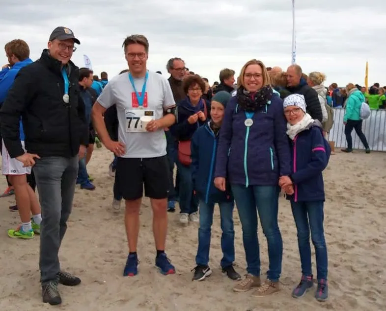 Lauf-zwischen-den-Meeren_Zuschnitt